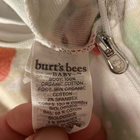 3 for $20 ✨ Burt’s Bees Baby | Lady Bug Sleeper - Picture 5 of 7